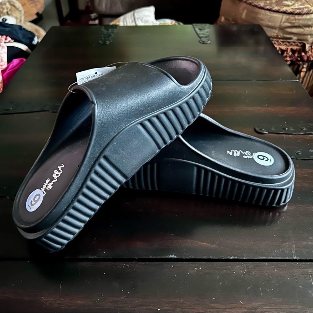 Olivia Miller Plush Slides